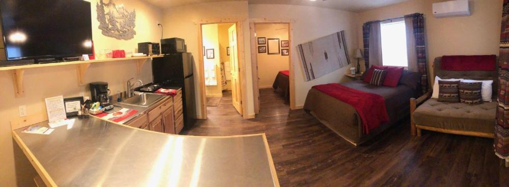 Room #9 - One Bedroom Suite  interior